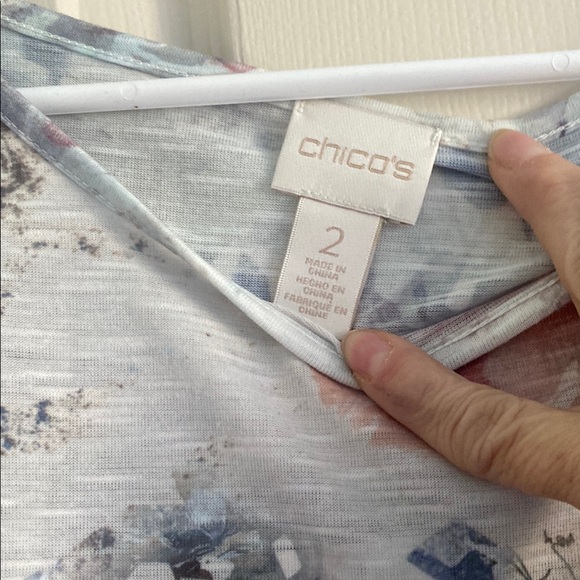 Floral High-Low Blouse - Picture 2 of 4